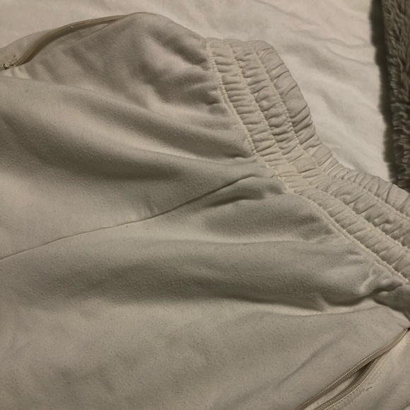 Babaton sweatpants - Picture 2 of 3